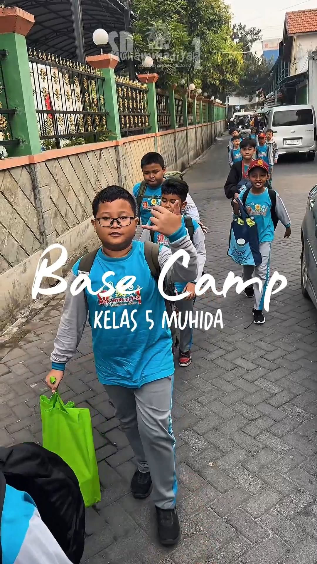 Base Camp Kelas 5 di Permata Biru