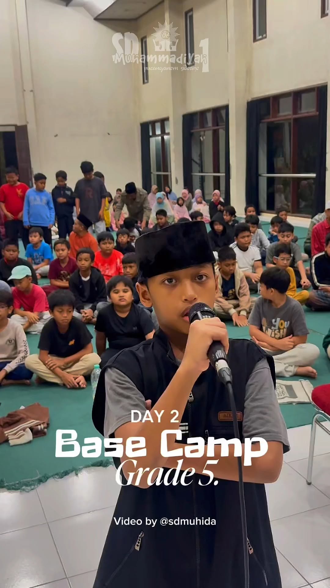 Base Camp hari kedua SD Muhida